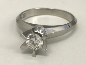 ダイヤモンド 買取 久留米市