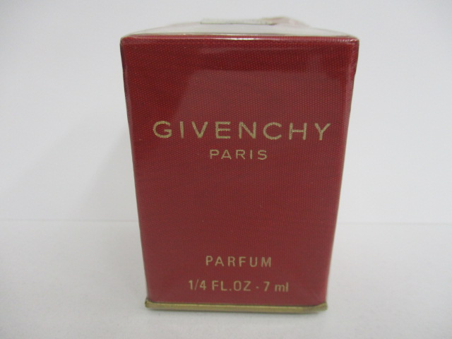 香水高価買取致します。奈良線生駒駅からすぐの買取専門店大吉グリーンヒルいこま店です。