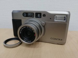 カメラレンズの買取は大吉国立店にお任せ下さい。