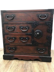 i-img900x1200-1557882631d8qjoz468030