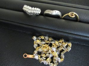 貴金属買取松山