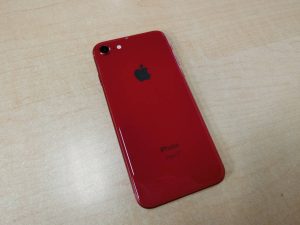 au版 iPhone8　64GB MRRY2J A プロダクトレッド　バッテリー100%