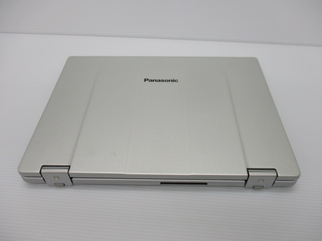 ノートパソコンなどもお買取致します。奈良線生駒駅からすぐの買取専門店大吉グリーンヒルいこま店です。