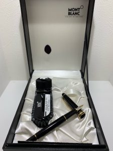 DCAC01DB-2E80-4C0D-9FBE-C1C43CEB1364