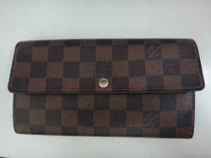 大吉調布店で買取したヴィトン（LV）のサイフ