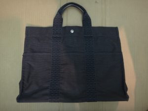 大吉調布店で買取したエルメスのバッグ