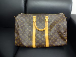 ヴィトンを売るなら買取専門店 大吉 JR八尾店!八尾、平野、柏原、東大阪、志紀、布施、国分、恩智。JR八尾駅徒歩1分!