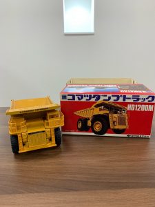 EAC0459C-93C1-459C-8264-C0FC9D3A4AFB