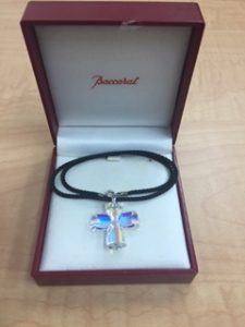 バカラのネックレスを売るなら買取専門店大吉　池田店にお持ち込みください♪