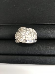 ダイヤ付きのプラチナリングを買取りました。大吉MONA新浦安店です。