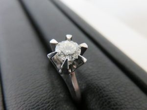 ダイヤモンドのデザインリングのお買取なら日置市の大吉 タイヨーグラード伊集院店まで!