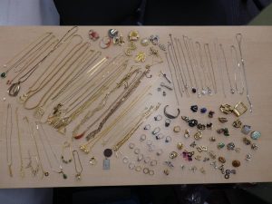 i-img1200x900-1559202602w0c3tj230981[1]