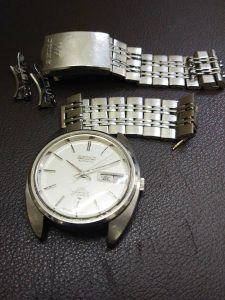 i-img900x1200-1560257624bfyd0r539439