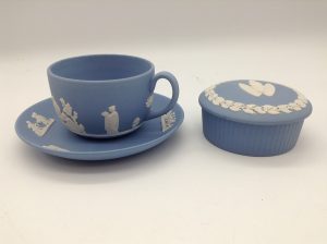 ブランド食器を売るなら買取専門店大吉イオンスタイル大津京店