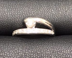 中野区周辺でプラチナのリングを売るなら買取専門店大吉中野店へ！！