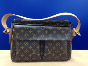 八王子市の皆様‼LVのショルダーバッグを売るなら買取専門店大吉イオンモール多摩平の森店へ!!