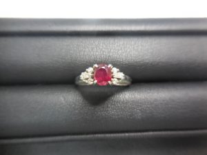 190724ルビーやエメラルドの指輪は、大吉大橋店へ！