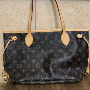 ブランド品の買取は大吉エスモール鶴岡店へ!!お任せください☆