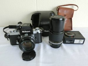 Nikon・ニコン一眼レフフィルムカメラ F2ボディ レンズNIKKOR 50mm 1 1.4 200mm スピードライト
