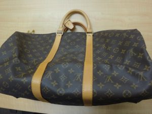 大吉調布店で買取したヴィトン（LV）のバッグ