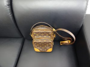 平野、恩智、八尾でヴィトンを売るなら買取専門店 大吉 JR八尾店!八尾、平野、柏原、東大阪、志紀、布施、国分、恩智。JR八尾駅徒歩1分!