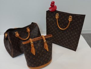 ヴィトンのバッグを売るなら大吉 イオン宇品店へお任せください!