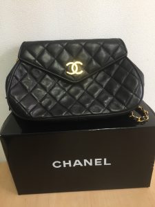 CHANEL オールドシャネル マトラッセ チェーンショルダーバッグ ラムスキン