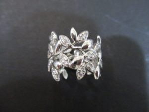 大吉 武蔵小金井店 ティファニーダイヤK18リングの画像です。