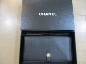 大吉 武蔵小金井店 シャネル 長財布の画像です。