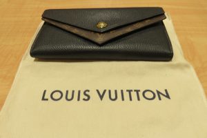 ヴィトンの2018年の作品のお買取です。