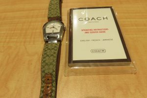コーチの時計のお買取です 古くてもバッチリお買取です