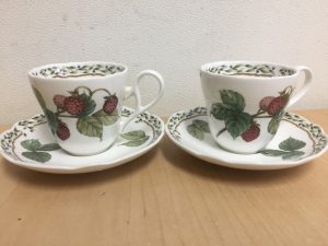 ノリタケ Noritake カップ&ソーサー ティーセット ワイルドベリー 中古