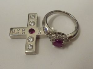 ルビーが素敵なプラチナの指輪のお買取りを致しました。買取専門店大吉ゆめタウン中津店です。