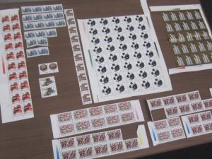 大吉本八幡店、中国切手をお買取り致しました。