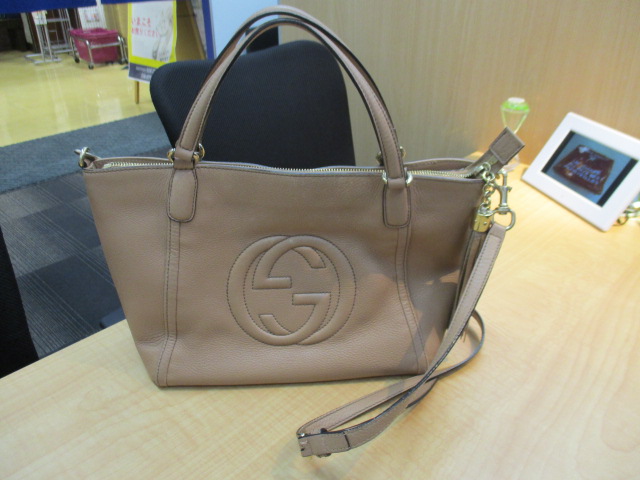 ブランド品高価買取致します!奈良線生駒駅からすぐの買取専門店大吉グリーンヒルいこま店です。