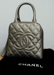 シャネル　バッグ