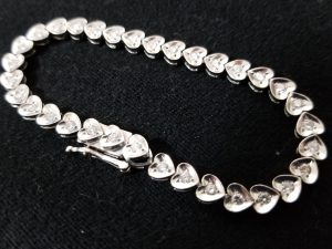 ダイヤモンド 貴金属 プラチナ ジュエリー アクセサリー 宝飾品 買取 買い取り 東京 江戸川区 葛西