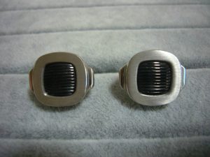 大吉鶴見店でパテックフィリップのカフスをお買取り致しました