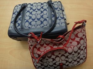 大吉調布店で買取したコーチのバッグ