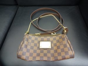 ヴィトンを売るなら買取専門店 大吉 JR八尾店!八尾、平野、柏原、東大阪、志紀、布施、国分、恩智。JR八尾駅徒歩1分!