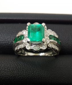 多摩市でエメラルドは買取専門店大吉聖蹟桜ヶ丘オーパ店で高価御買取中!!