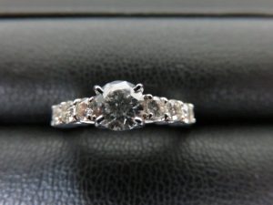 ダイヤのお買取なら日置市の大吉 タイヨーグラード伊集院店まで!