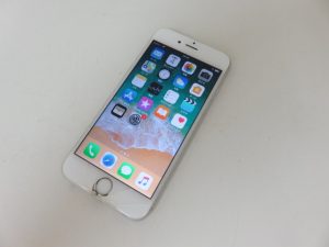 画面が割れたアイフォンのお買取りも日置市の買取専門店 大吉タイヨーグラード伊集院店！