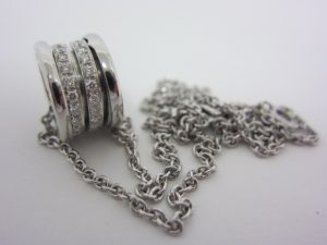 大吉本八幡店、ブルガリをお買取り致しました。