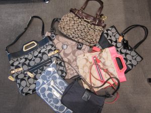 コーチ COACH バッグや財布をどこよりも高く高額査定致します。(香川県)