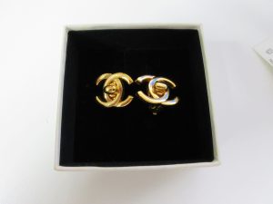 シャネルのイヤリングをお買取りしました大吉鶴見店です。