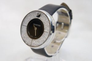 スワロフスキーの時計をお買取り致しました大吉鶴見店です。