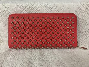 パネトーネ スパイクスタッズ ラウンドファスナー 長財布