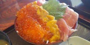 海鮮丼