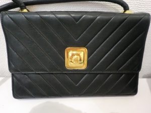 CHANELの買取は ❝ 大吉伊勢ララパーク店 ❞ にお任せください☆彡